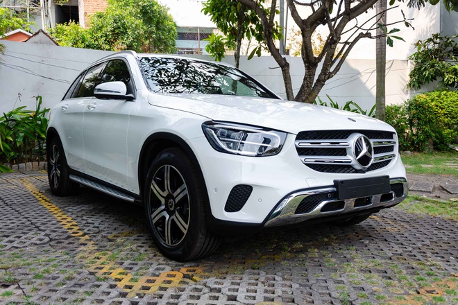 Đánh giá xe Mercedes GLC 200 4MATIC 2021: Thông tin, động cơ - thiết kế