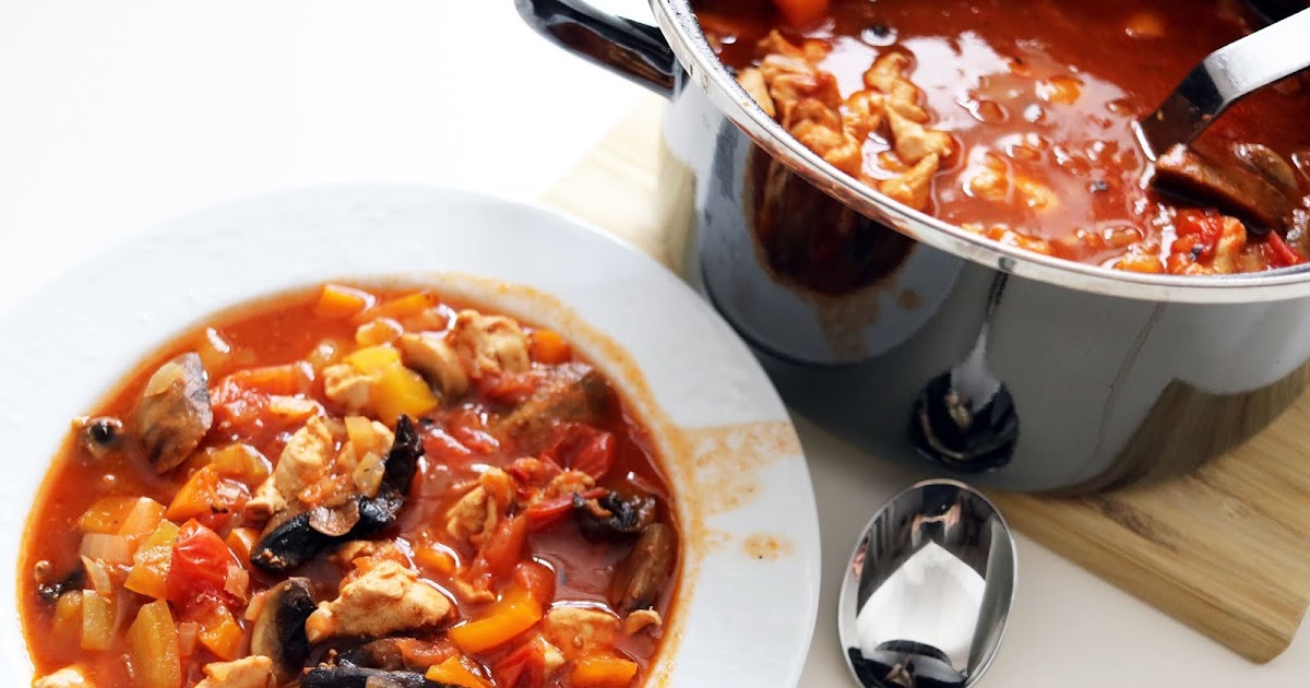 Low Carb Rezept: Hähnchen Gulasch | Mareike Unfabulous