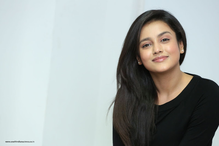 Mishti Chakraborty stills at Babu Baga Busy movie interview