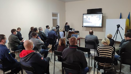 Презентація у Генічеській ТГ досвіду діяльності робочих груп у Донецькій області