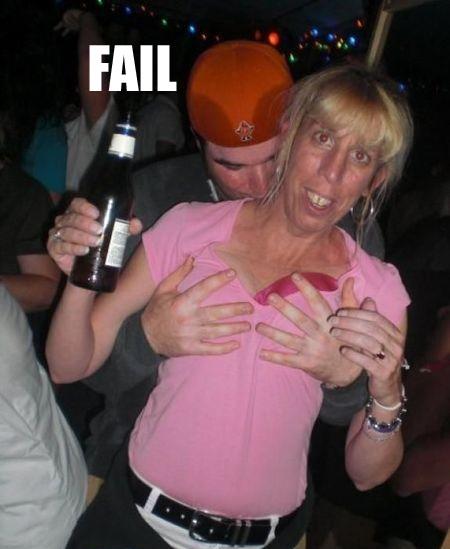 Bilderesultat for embarrassing nightclub photos