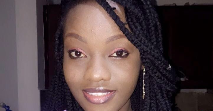 Light Brown Knotless Braids With Curls - Short Hair Styles