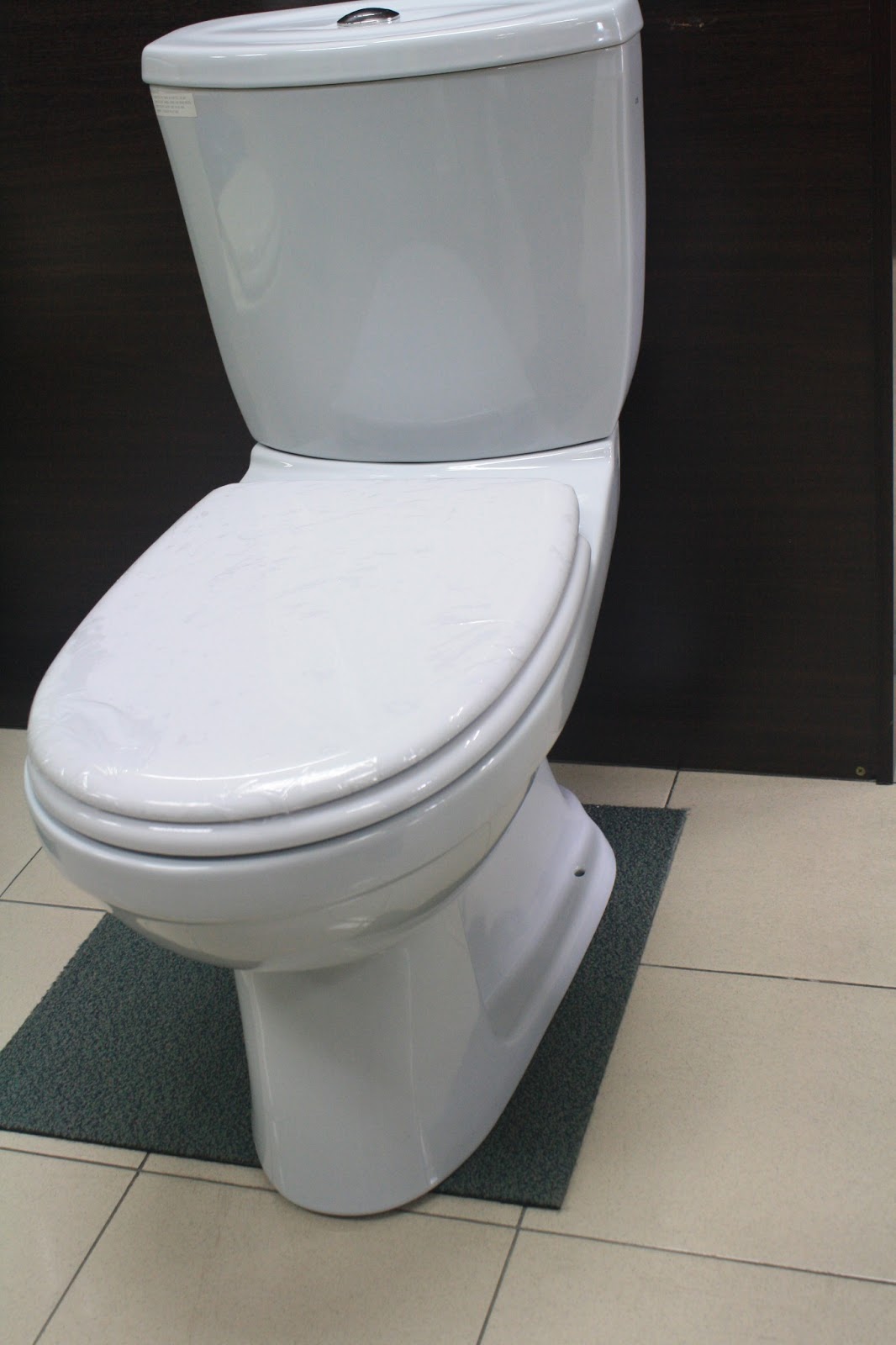 DOLPHIN SANITARY WARE SDN. BHD. Happy Chinese New Year