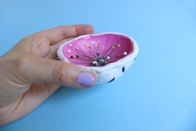 How to make a magnetic pin holder - Tilly and the Buttons