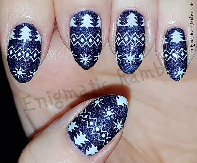 Blue Fair Isle Festive Nails Blue-Fair-Isle-Festive-Nails-Nail-Art