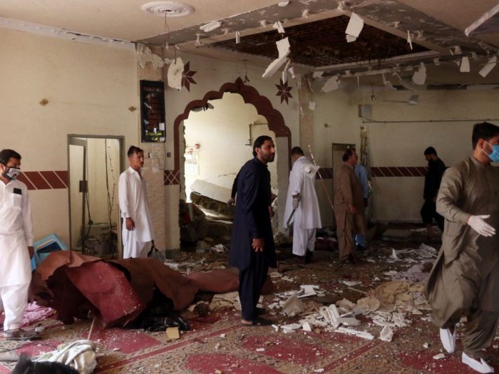 Pakistan: deux morts suite à l’explosion d’une bombe dans une mosquée