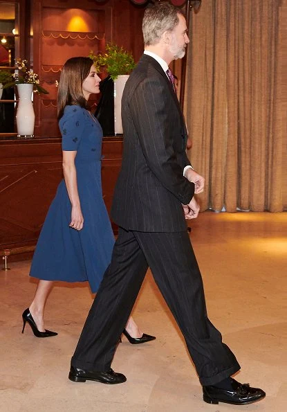 Bottega Veneta embroidered crepe dress, Magrit leather pumps, Boss bespoke leather handbag