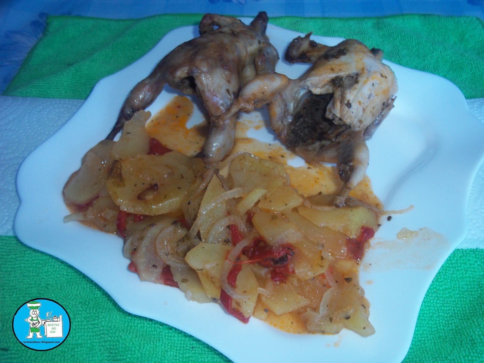 CODORNICES AL HORNO CON PATATAS Y CEBOLLA