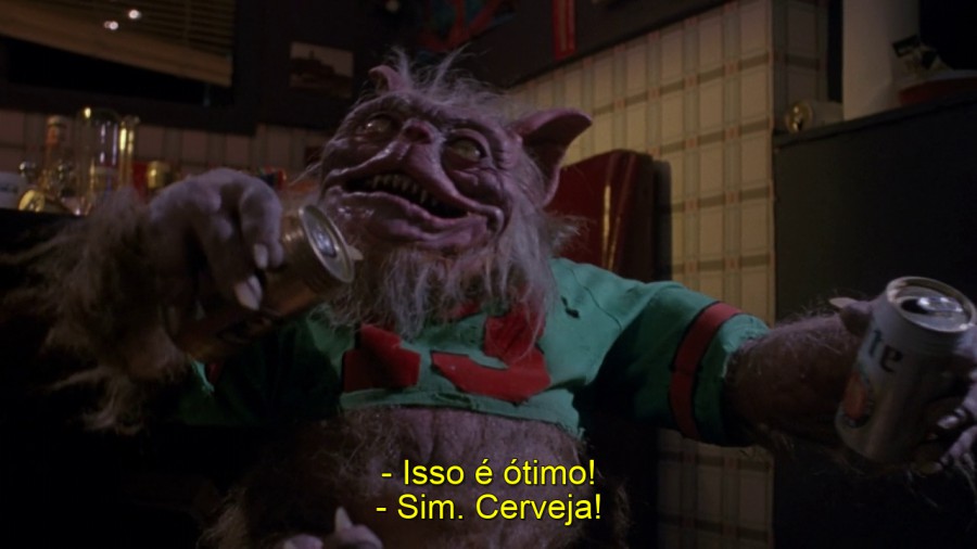 GHOULIES 3 - OS GHOULIES VÃO AO COLÉGIO (LEGENDADO/720P) – 1990 Vlcsnap-2021-01-19-23h25m25s829