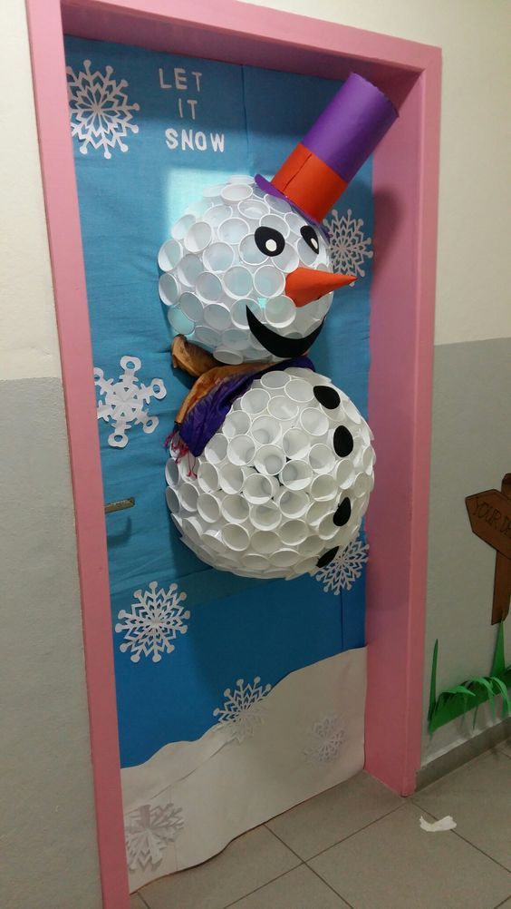 Classroom Snowman Craft for Door: Pin it Online Scavenger Hunt ...
