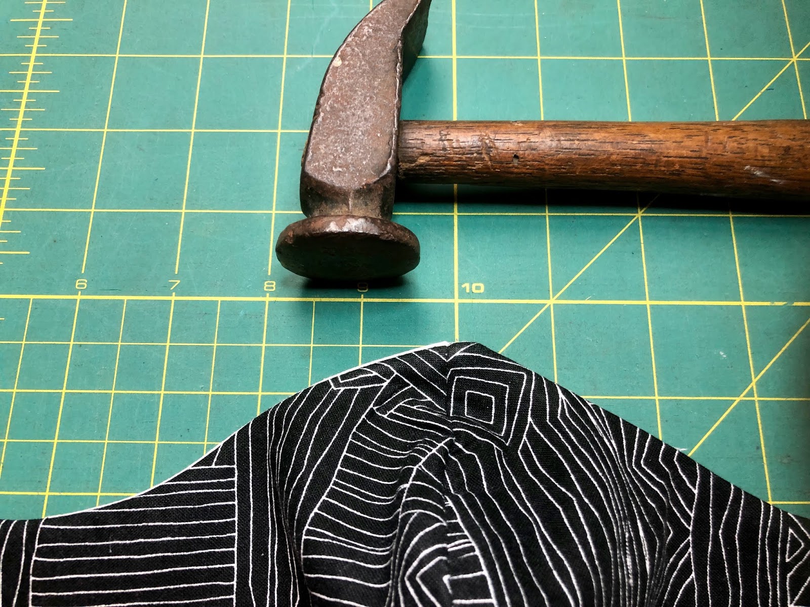 Fitted Masks with Interfacing and Pocket My Home Farm