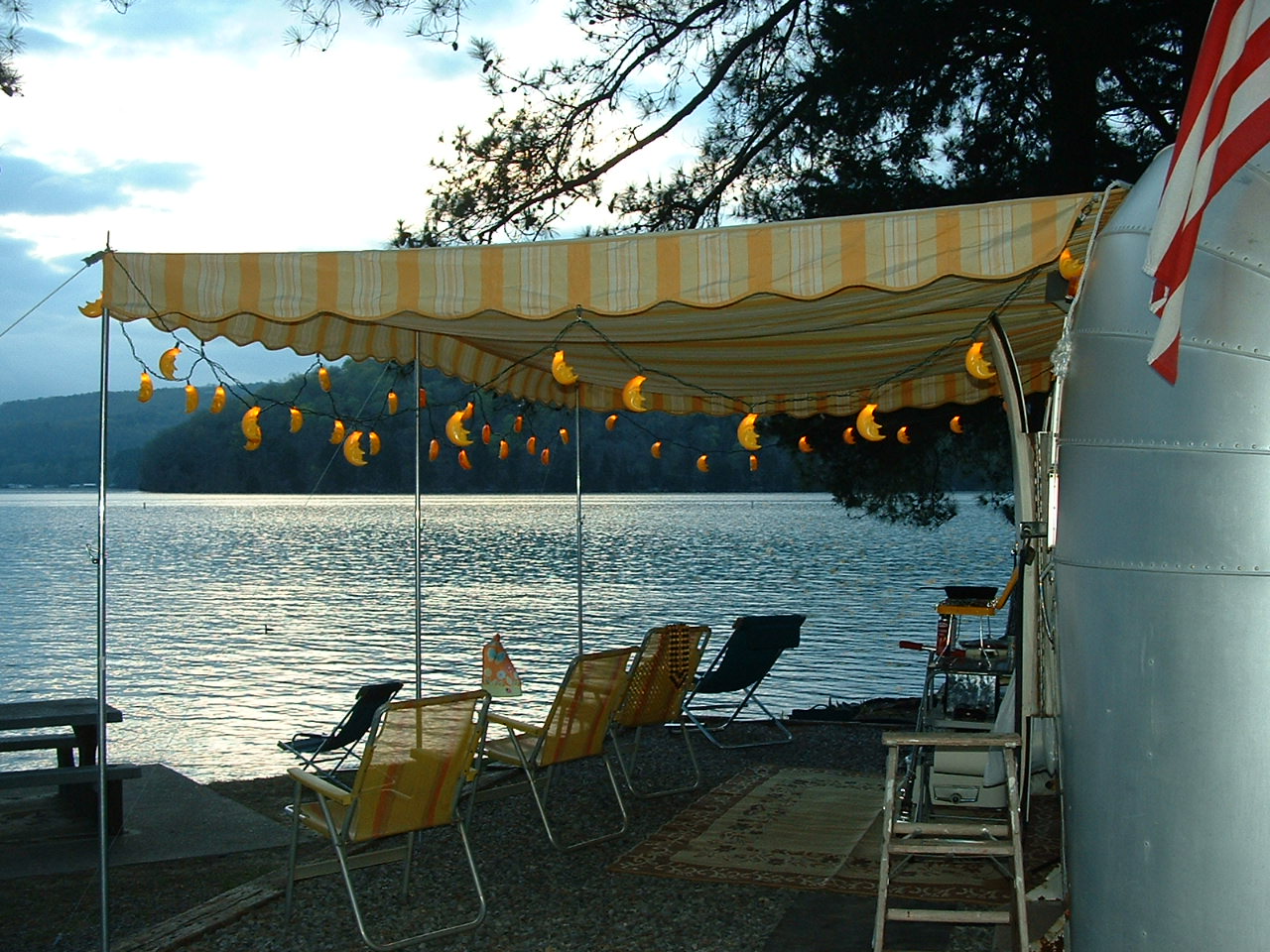 Vintage Awnings Simple Way To Attach Vintage String Lights To A