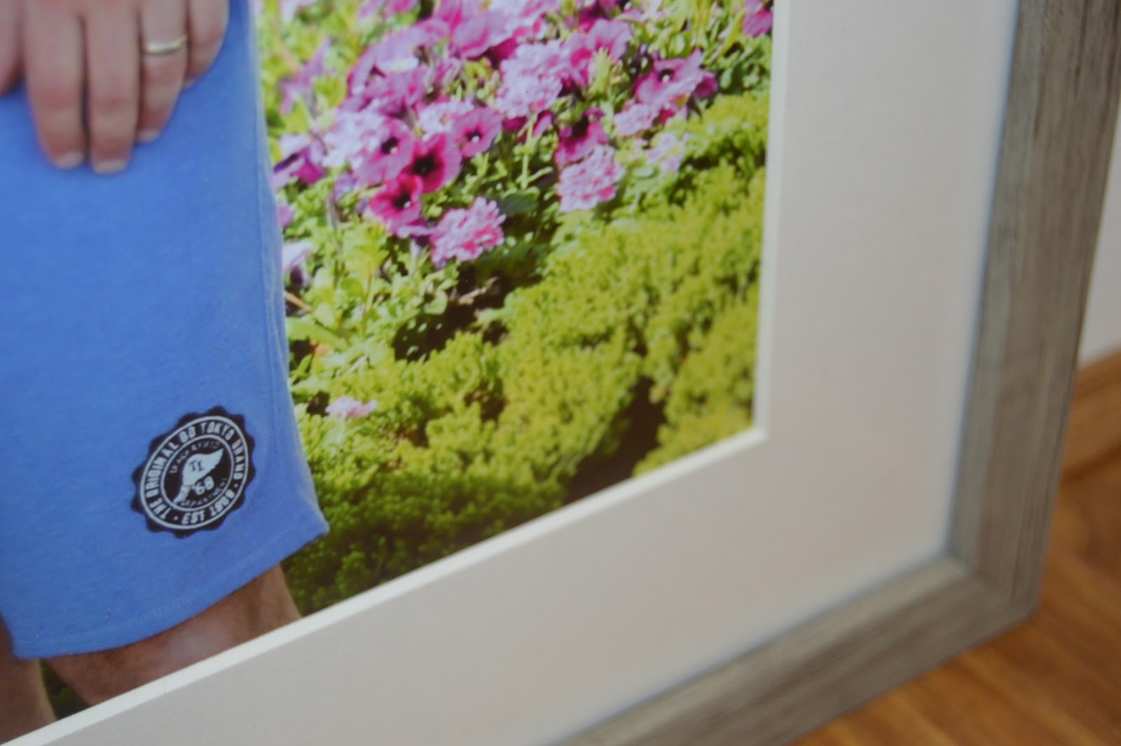 Playdays and Runways MyPicture.co.uk Framed Photo Print Review