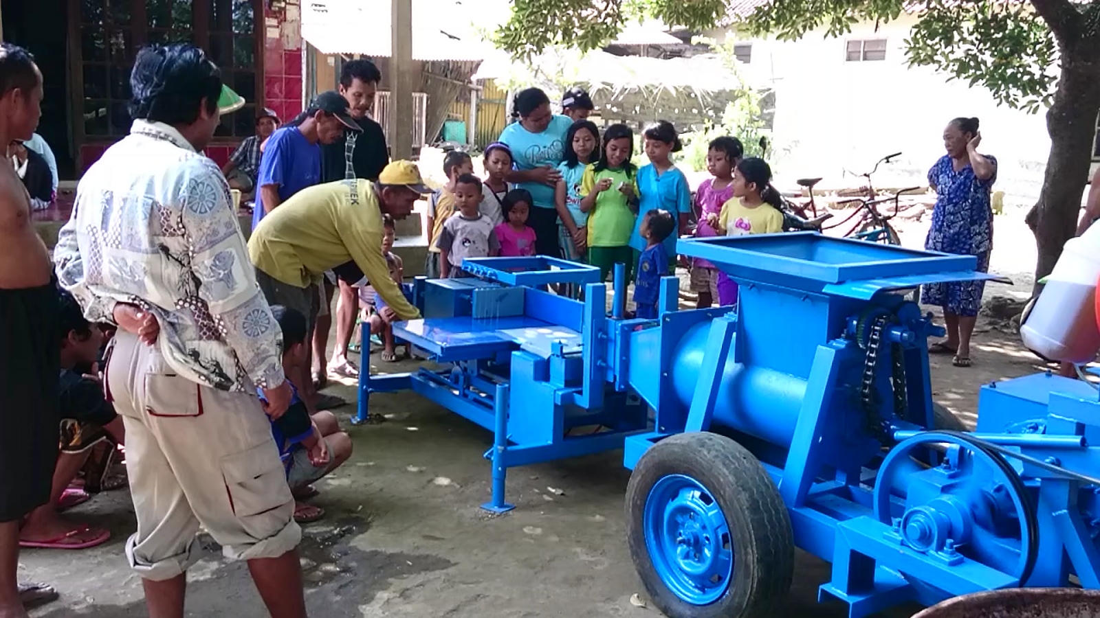 Automatic Brick Machine Type HM BRICK MACHINE
