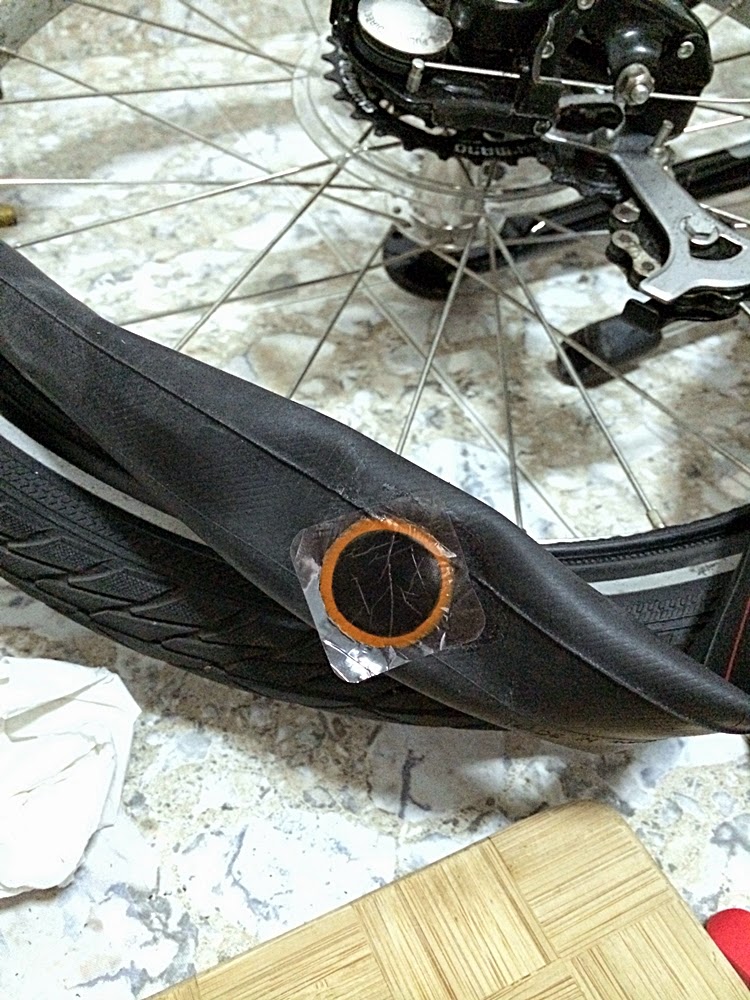 repair bike tire puncture