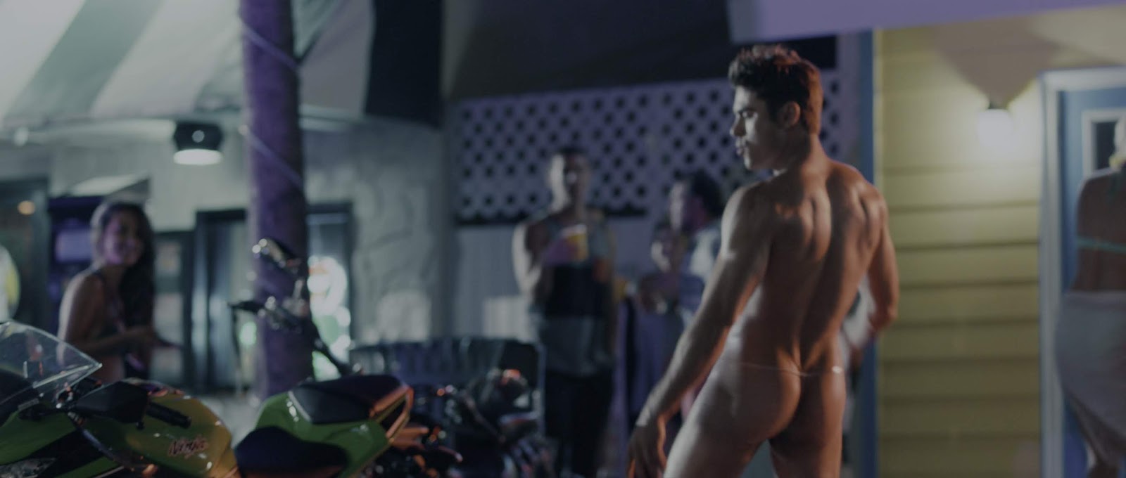 Zac Efron nude in Dirty Grandpa.
