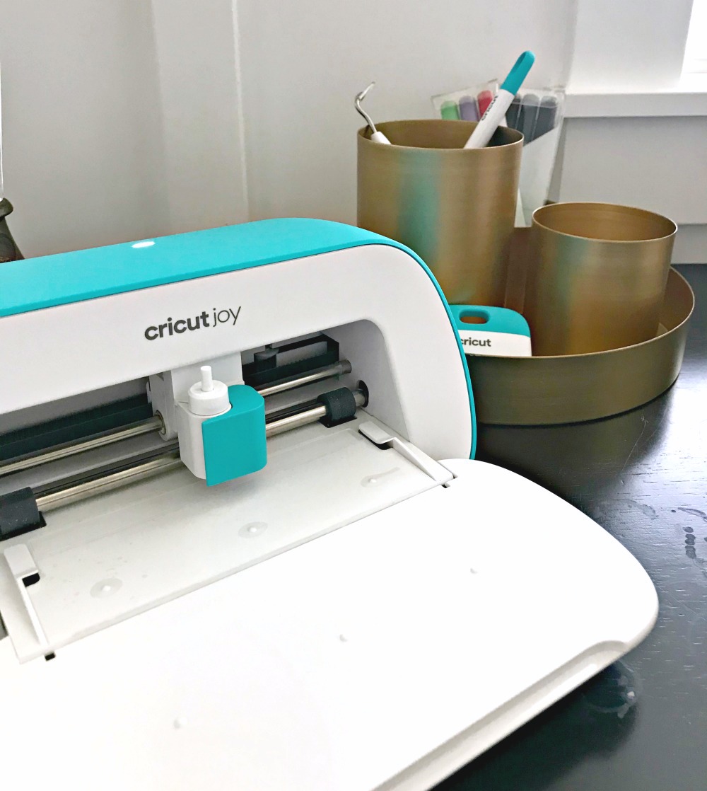 Supplies for Sticker Making With Cricut: What to Buy