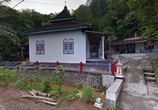 Mushola Dusun Barak Cokrokembang