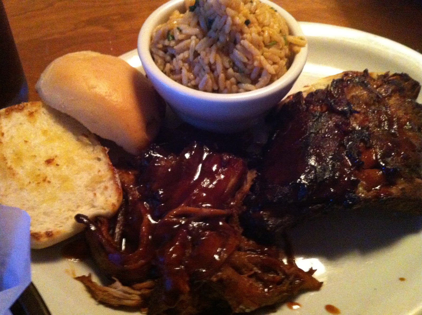 The Barbecue Fiend Texas Roadhouse (Victoria, TX)