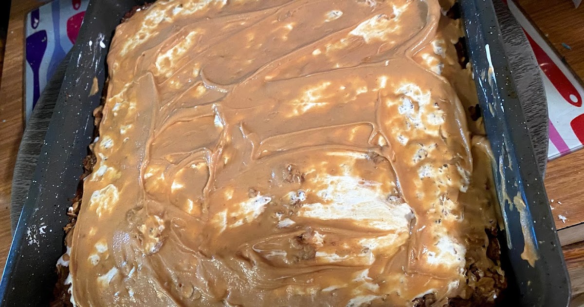 Dish with Dee Marshmello Peanutbutter Oatmeal Bake Hungry Girl