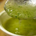 MY MOTHER USES THIS HOMEMADE GEL TO REJUVENATE HERSKIN. ITS EFFECTS ARE IMMEDIATE!