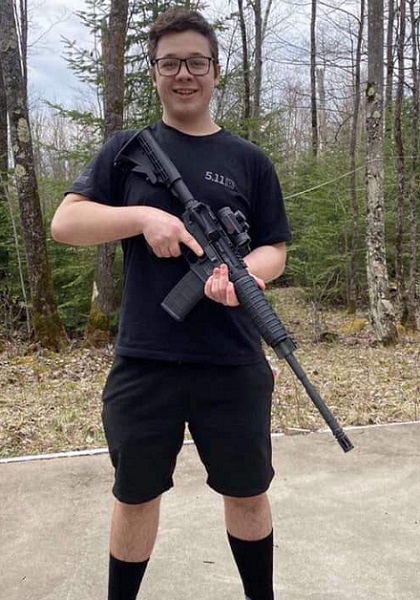 Who is Kyle Rittenhouse?Wiki, Biography, The 17-Year-Old Charged In The