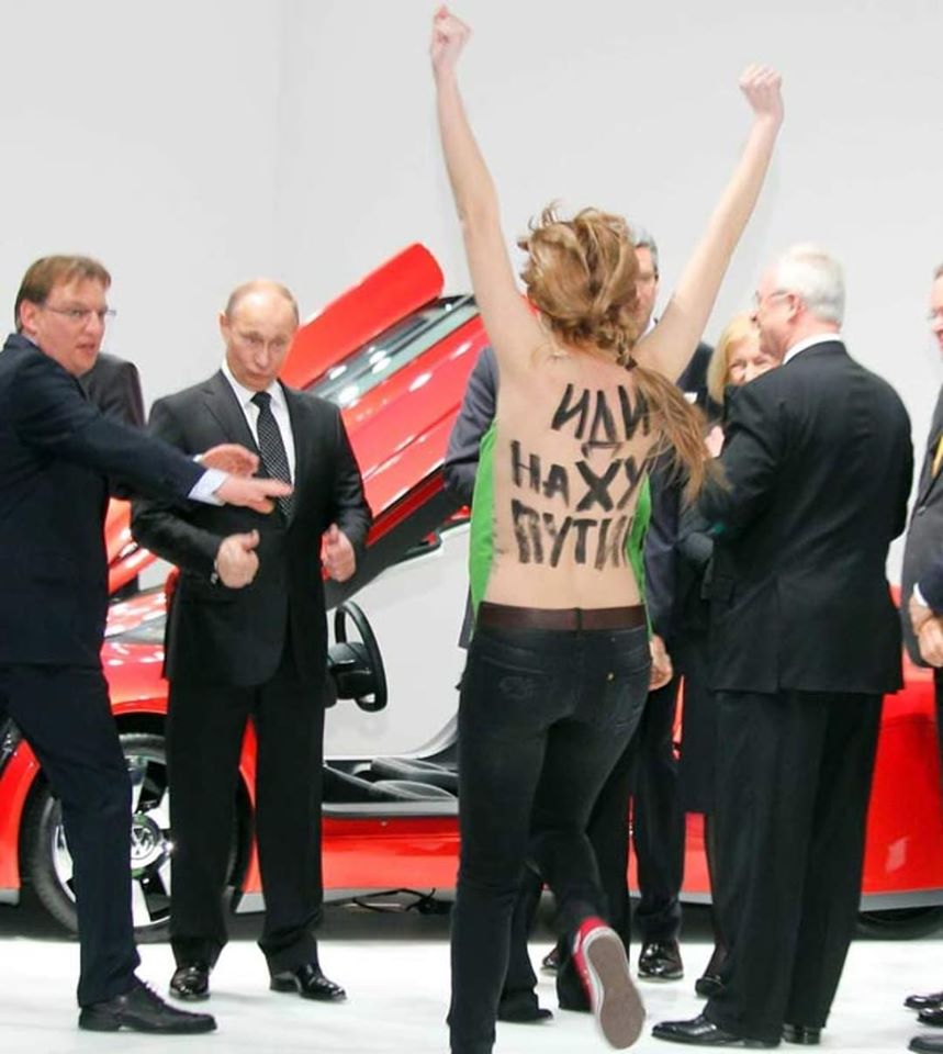 Tổng thống Nga V.Putin và nữ quyền Femen