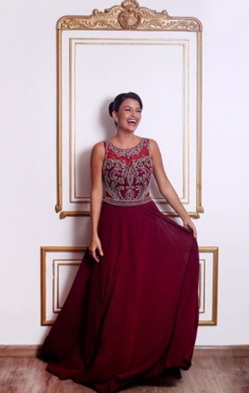 vestido de festa cor marsala longo