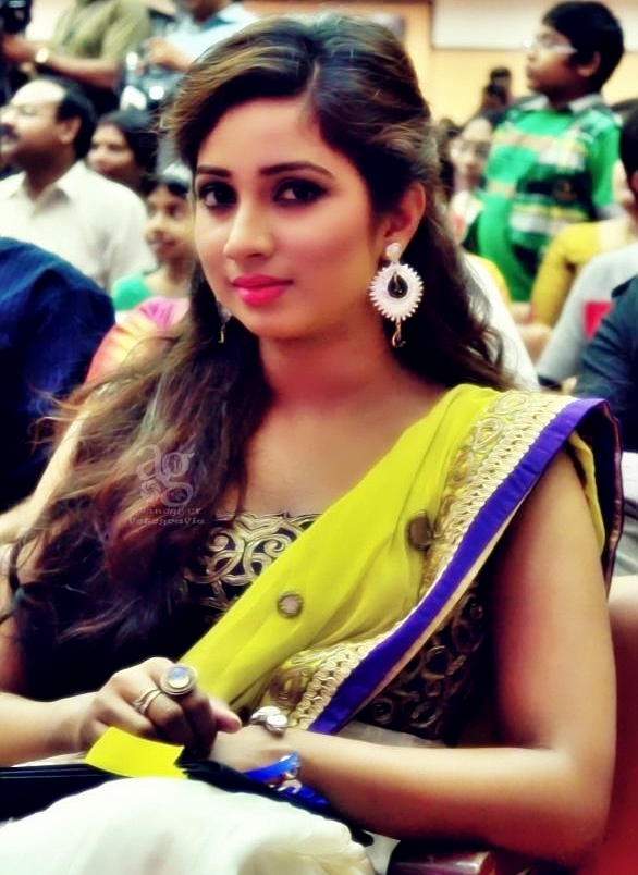 We Love Shreya GhoshalThe Bollywood Pop Diva ! Shreya Ghoshal Bags Kerala State Award