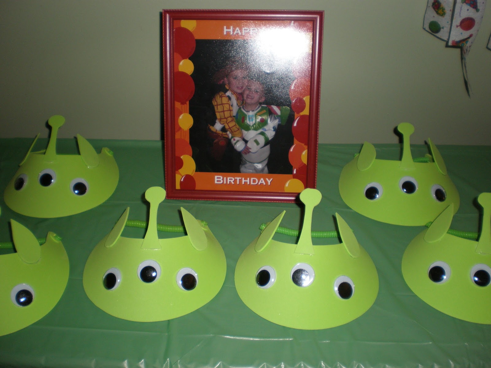 NJ Crafty Momma Toy Story Birthday Party ideas