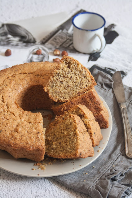 Ciambella alle nocciole