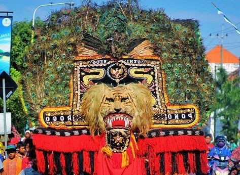 Sejarah Tari Reog Dan Propertinya Budayakusatu