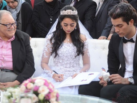 بالصور..عقد قران هبة مجدى ومحمد محسن ، بحضور يحيى الفخرانى وعدد كبير من الفنانين بالصور..عقد قران هبة مجدى ومحمد محسن ، بحضور يحيى الفخرانى وعدد كبير من الفنانين