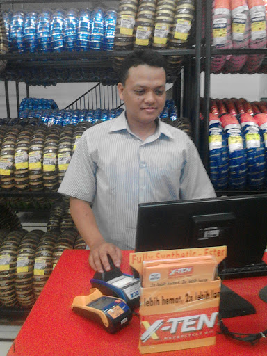 bisnis ekspedisi truk