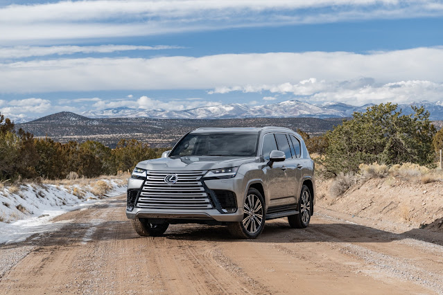 2022 Lexus LX Review