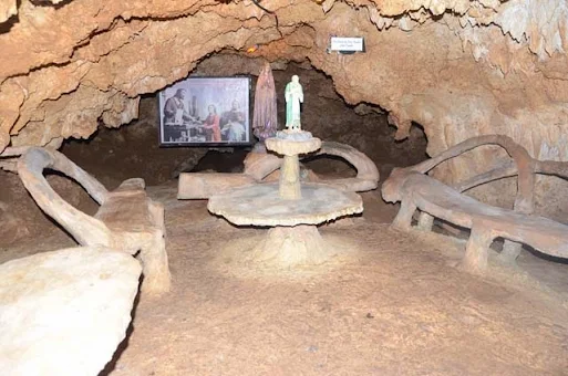 kuyba almoneca holy family cave