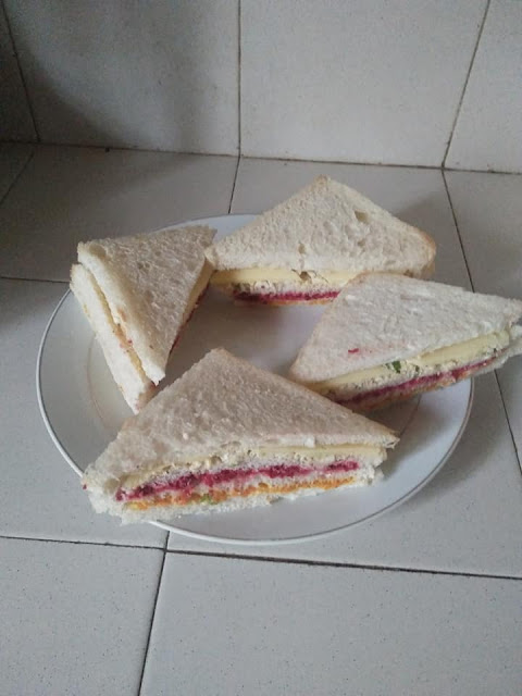 රේන්බෝ සැන්ඩ්විචස් හදමු (Rainbow Sandwiches) - Your Choice Way