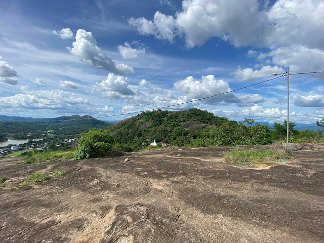 ඇතුගල කන්දේ - ජනප්‍රවාදයන් ❤️🌳🙏🏻 (Athugala Viharaya) - Your Choice Way