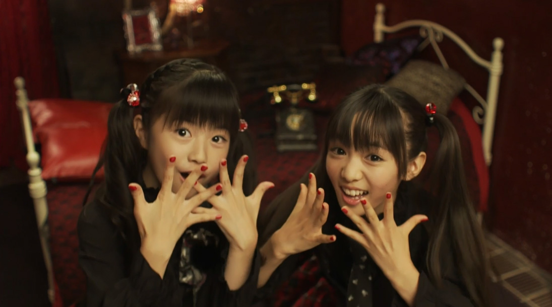 Yui and Moa in the Doki Doki Morning music video