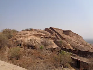 The summit of bhasmangi consists of lot of old structures which lay in ruins