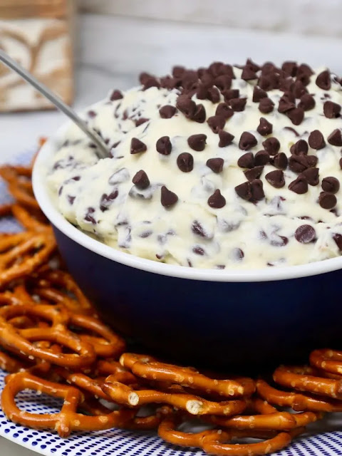 Chocolate Chip Cookie Dough Dip