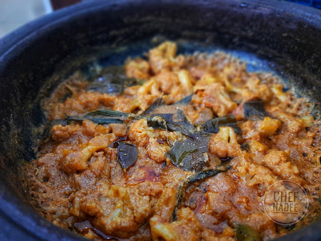 මල් ගෝවා කරිය හදමු (Cauliflower Curry) - Your Choice Way