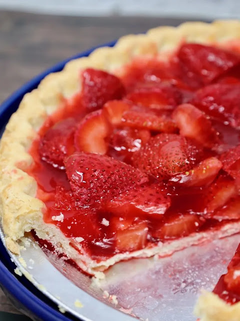 Easy Strawberry Pie