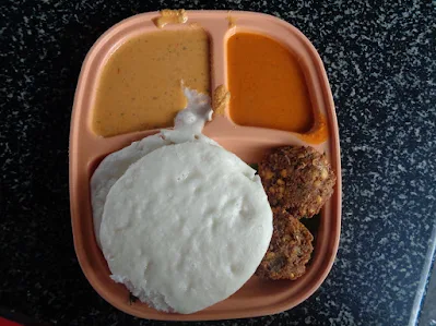 the best breakfast during a trek, idly and vada