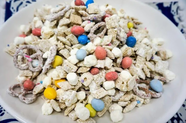 Easter White Chocolate Chex Mix