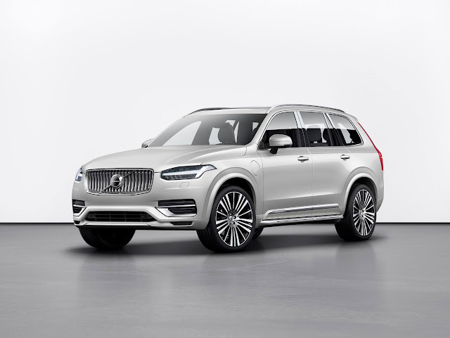 2022 Volvo XC90 Review