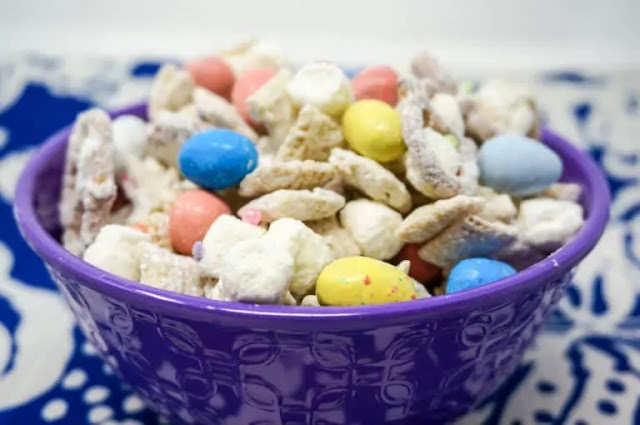 Easter White Chocolate Chex Mix