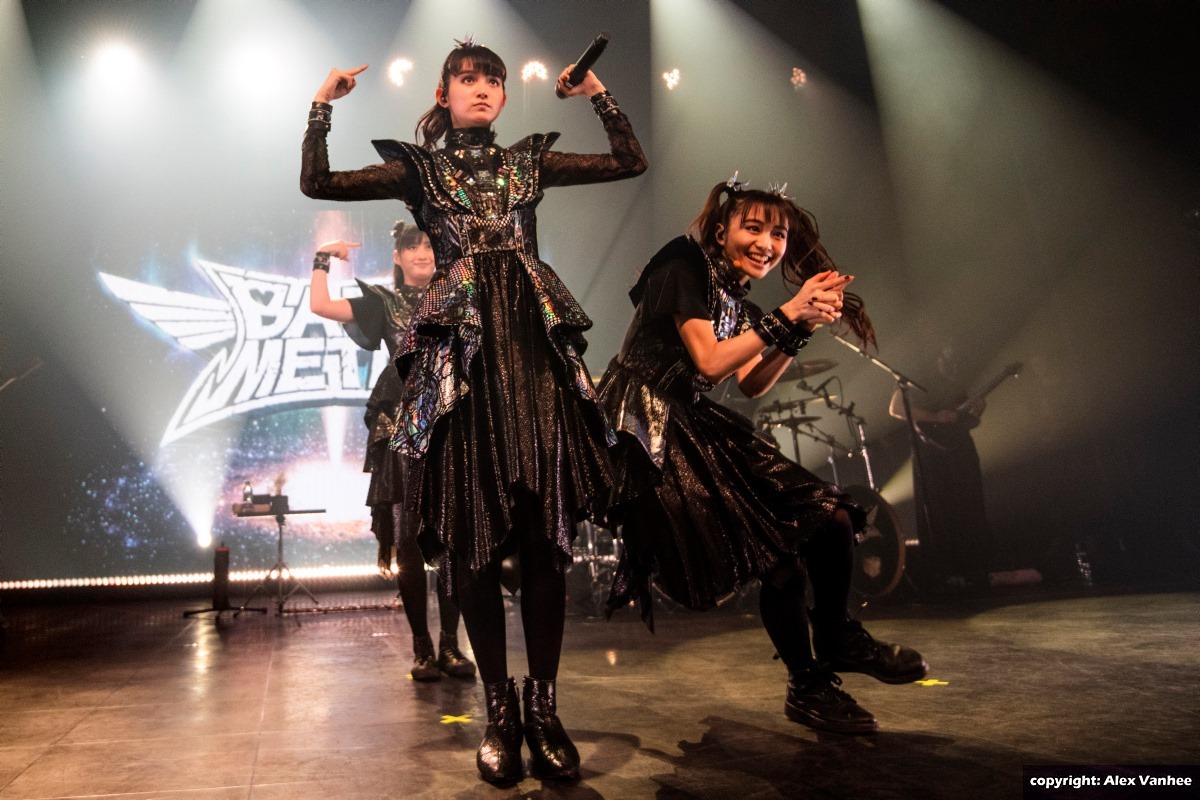 BABYMETAL performing Gimme Choco