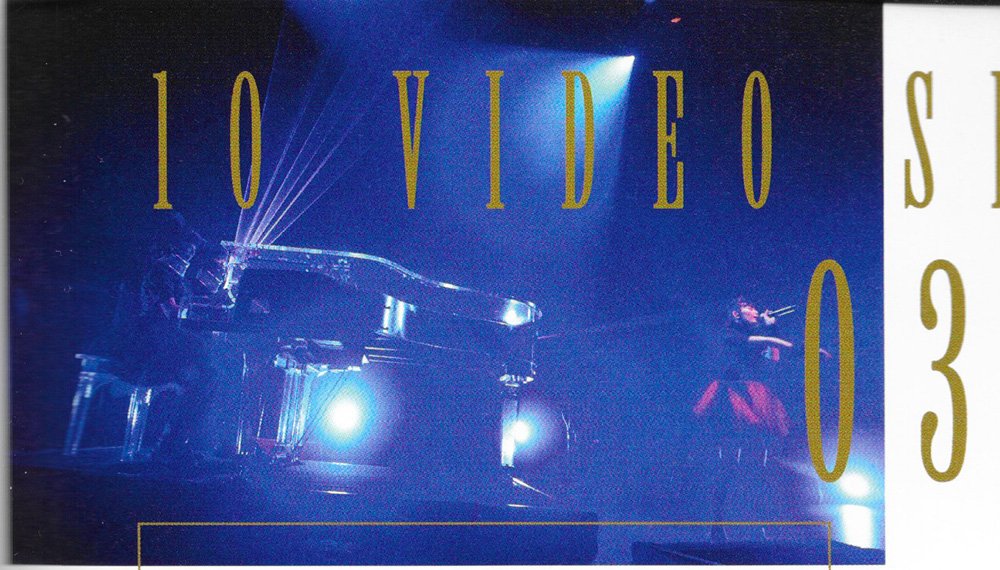 BABYMETAL Live Legend 1999 & 1997 Concerts