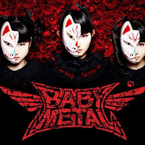 BABYMETAL wearing half fox masks